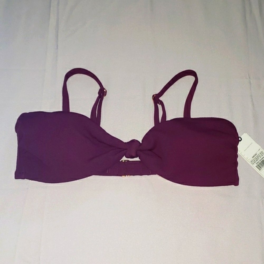 Shade & Shore Berry Wireless Bikini top Woman Size S 4-6, L 12-14
